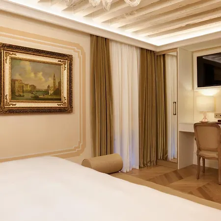 Palazzo Giovanelli E Gran Canal Venedik