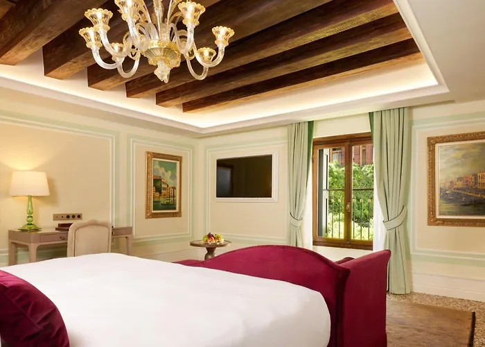 Otel Palazzo Giovanelli E Gran Canal 4*