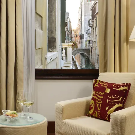 Palazzo Giovanelli E Gran Canal