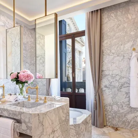 Hotel Palazzo Giovanelli E Gran Canal 4*