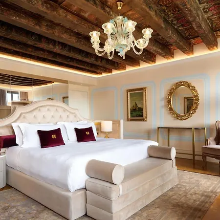 Palazzo Giovanelli E Gran Canal