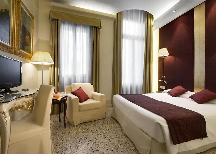 Palazzo Giovanelli E Gran Canal Venedig