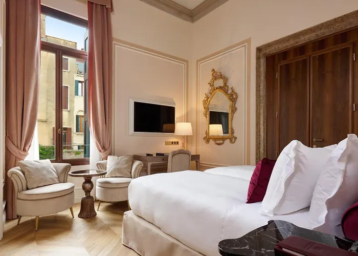 Palazzo Giovanelli E Gran Canal Venedig