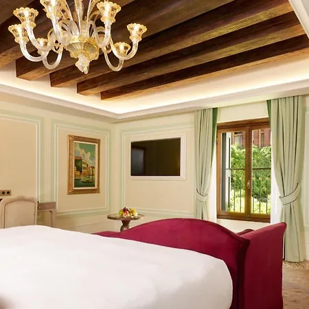 Отель Palazzo Giovanelli E Gran Canal 4*