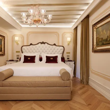 Palazzo Giovanelli E Gran Canal Отель 4*
